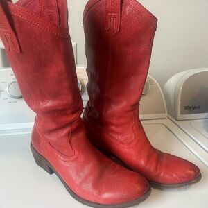 Women’s Frye Red Leather Pull on Cowboy Boots, size 8.5